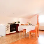 דירה Marija-3 By Interhome *